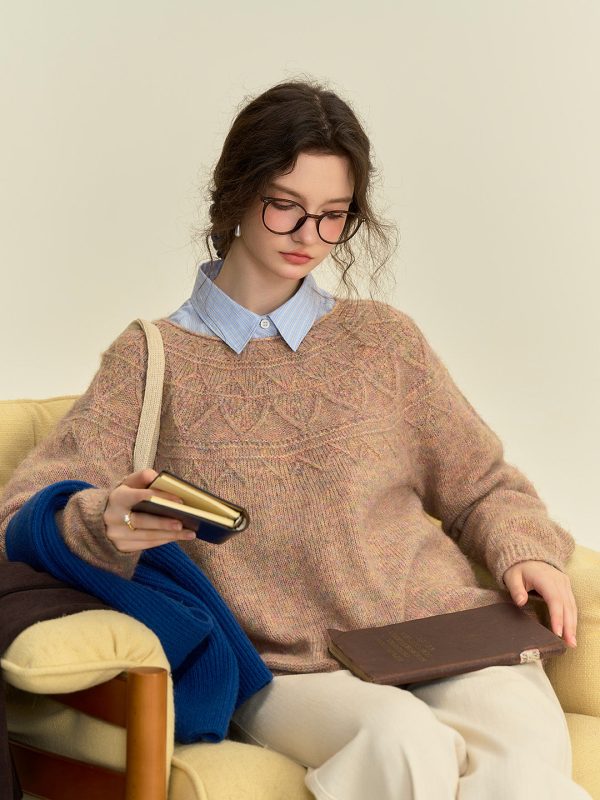 Arely Classic Round Neck Knitted Wool Sweater - Pink For Sale - Image 4